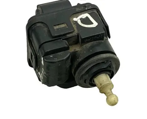 Skoda Octavia Mk1 (1U) Headlight level adjustment motor 1U0941295
