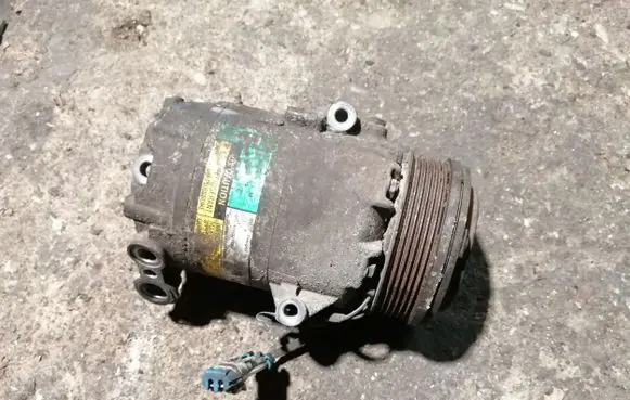 Opel Zafira A Air conditioning (A/C) compressor (pump) 24464152