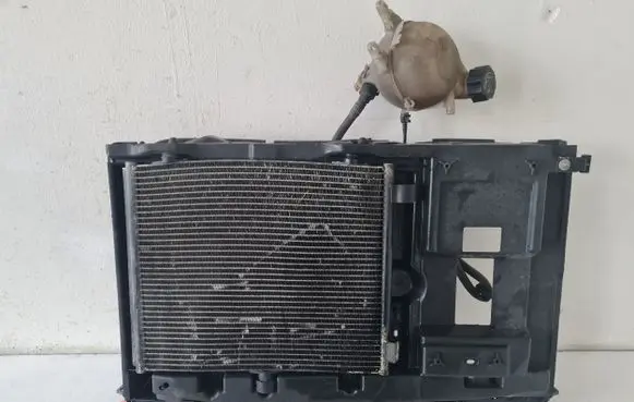 Citroen C3 Radiator support slam panel