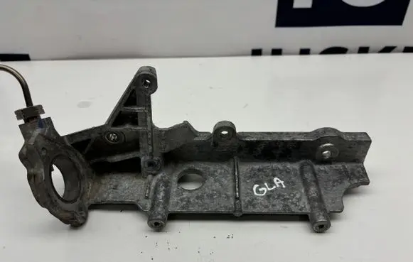 Mercedes-Benz GLA W156 X156 other engine part A6510943027