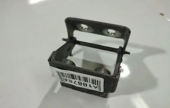 Ford Mondeo MK IV Rear door lower hinge