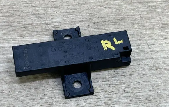 Porsche Panamera (971) Keyless (KESSY) go control unit/module 9A790724700