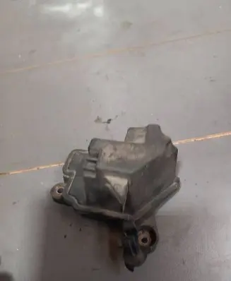 Vacuum air tank