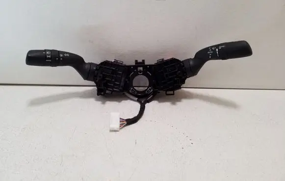 Toyota bZ4X Wiper turn signal indicator stalk/switch 8465233600 33600 12B00