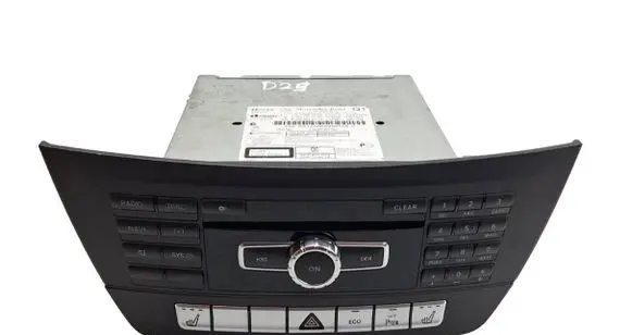 Mercedes-Benz C AMG W204 Radio/CD/DVD/GPS head unit A2049003609