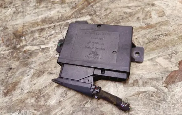 Mercedes-Benz S W140 Tailgate/trunk control unit/module 2028204326