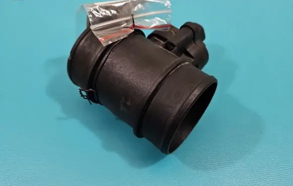 Opel Meriva B Mass air flow meter 13307079 IMPRK1413879