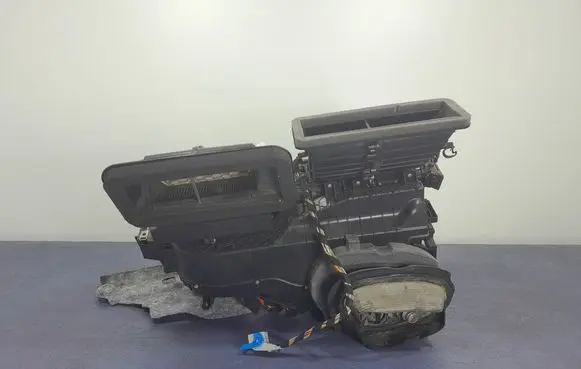 Jeep Compass Interior heater climate box assembly P68245114AD