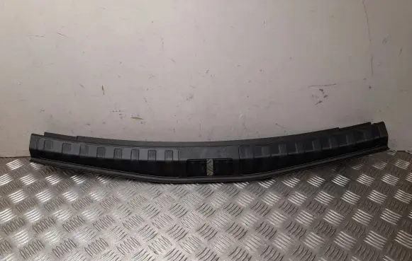 Alfa Romeo Stelvio Trunk/boot sill cover protection 156126138