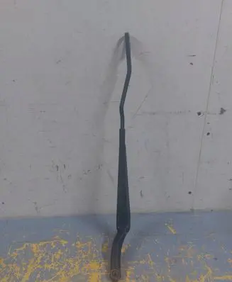 Volvo S60 Front wiper blade arm 182358