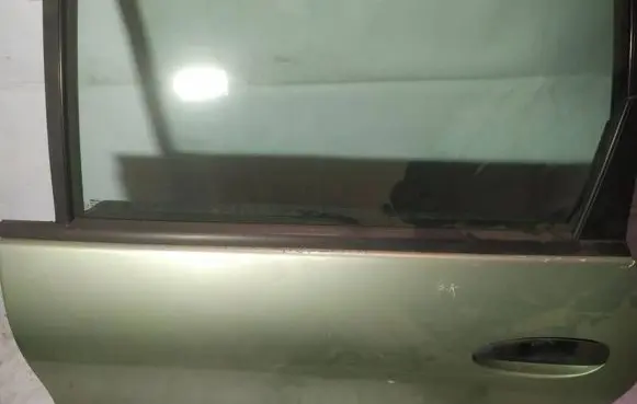 Renault Espace III Rear door glass trim molding