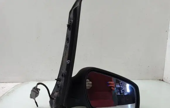 Ford Focus C-MAX Front door electric wing mirror E11015847