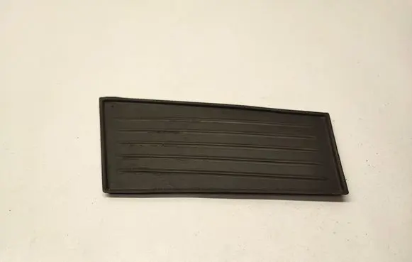 Mercedes-Benz GL X166 Glove box pad 9318584