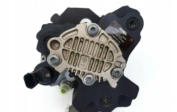 Volvo S80 Fuel injection high pressure pump 0445010043