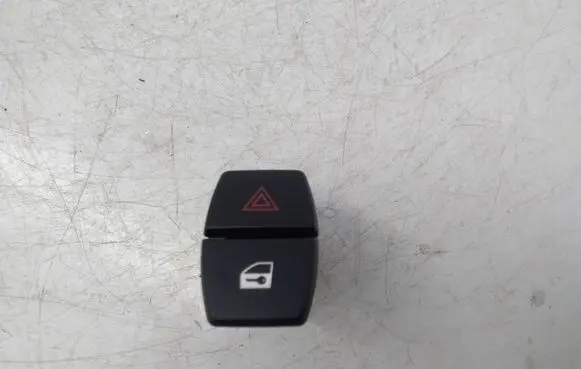 BMW 5 F10 F11 Hazard light switch 9161896