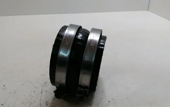 Intercooler hose/pipe