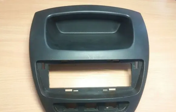 Toyota Aygo AB10 Radio/GPS head unit trim 554050H010