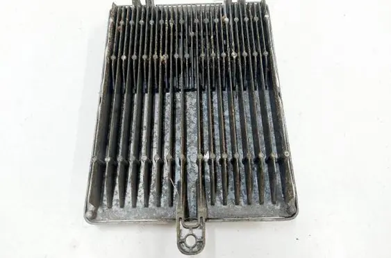 Land Rover Defender Hybrid / Electric Car Battery Cell L8B2-10C784-BB