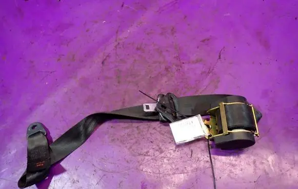 Peugeot 1007 Front seatbelt 96446733X