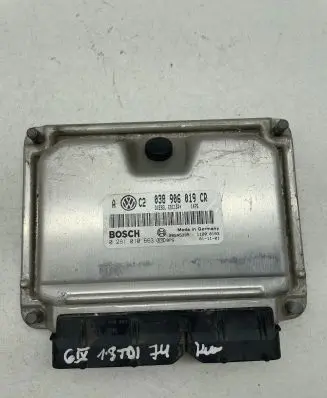 Volkswagen Golf IV Engine control unit/module 038906019CR 28SA5399 0281010663