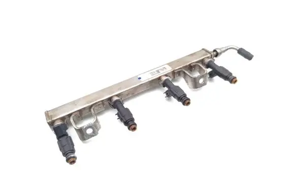 Ford Focus Fuel injectors set 4M5G-9D280-DB