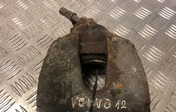 Volvo V50 Front brake caliper