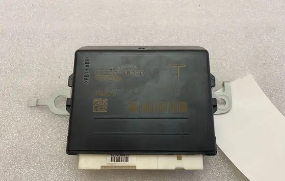Lexus RX 450H Gateway control module 8922248220