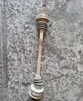 Mercedes-Benz E AMG W210 Rear driveshaft