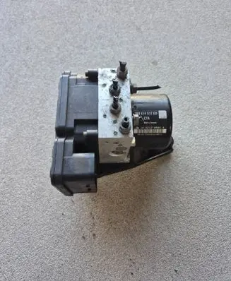 Volkswagen Touran II ABS Pump 1K0907379BM 1K0614517ED 10062235551