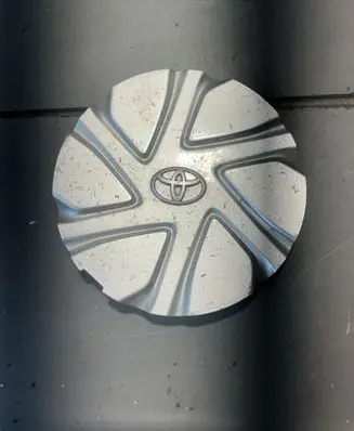 Toyota Aygo AB40 Original wheel cap 4260B0H010