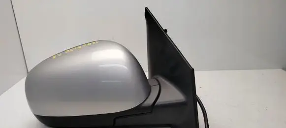 Nissan Note (E11) Front door electric wing mirror 