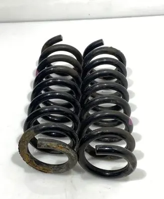Mercedes-Benz C W204 Rear coil spring