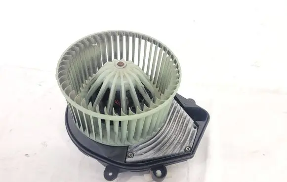 Audi A4 S4 B5 8D Heater fan/blower 740221233F