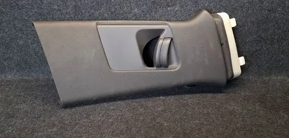 (B) pillar trim (top)
