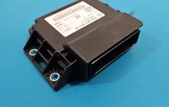 Volkswagen PASSAT B7 Central body control module 3AA907801G IMPRK1579862