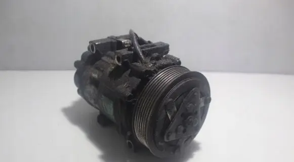 Ford Focus Air conditioning (A/C) compressor (pump)