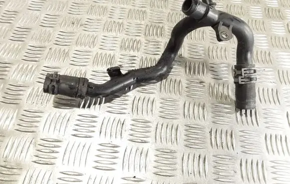 Mercedes-Benz B W245 Engine coolant pipe/hose A6402001452