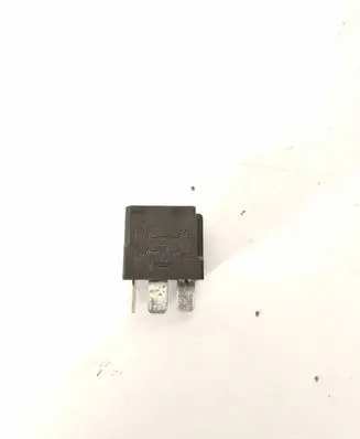 Mercedes-Benz E W211 Other relay 4RA00779100 A0025421319