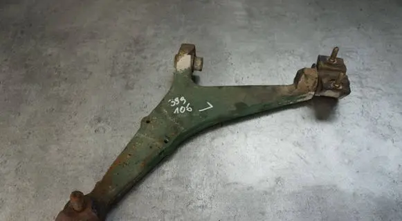Peugeot 106 Front lower control arm/wishbone