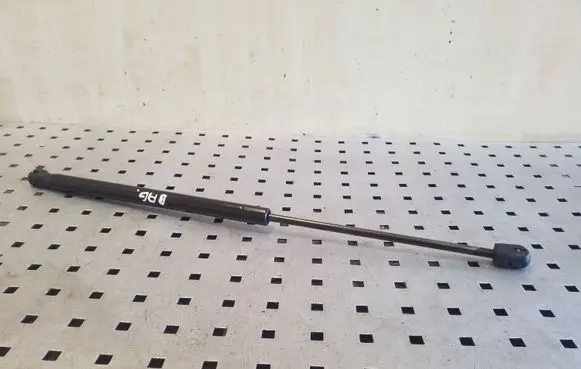 Volkswagen Eos Tailgate/trunk strut/damper 1Q0827550B