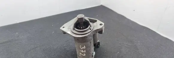 Peugeot 208 Starter motor 9671530880 4280008331