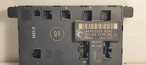 Mercedes-Benz C W203 Door control unit/module 2038201585 00001321 SW1440