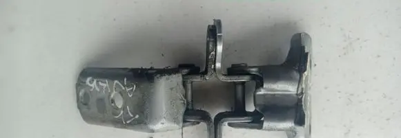 Toyota Auris E180 Loading door hinge set 