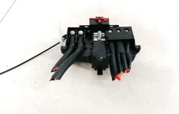 Mercedes-Benz C W203 Fuse box set A2035450803