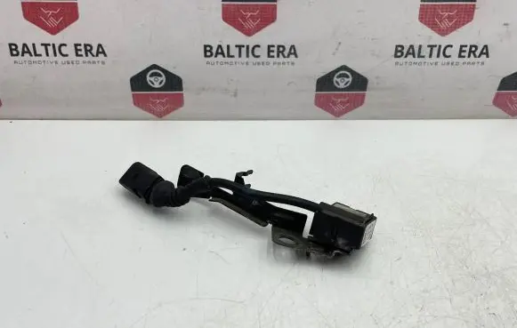Audi A8 S8 D3 4E Sensor 4E0616575J 1517500472