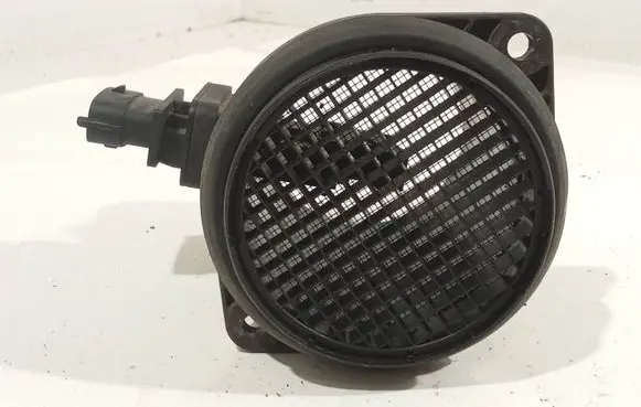 Volvo V50 Mass air flow meter 30677999 0281002730
