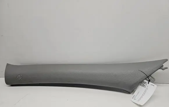 Hyundai Santa Fe (A) pillar trim 858102B010