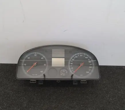 Volkswagen Caddy Speedometer (instrument cluster) 2K0920842C