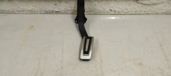Audi A3 8Y Accelerator throttle pedal 5Q2723503F
