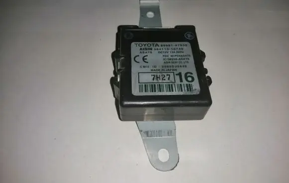 Toyota Prius (NHW20) Door control unit/module 8999147030 48411010740 2005DJ0840